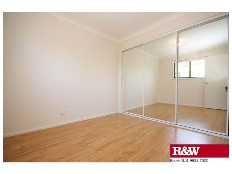 5A  DURVILLE AVENUE, Tregear NSW 2770