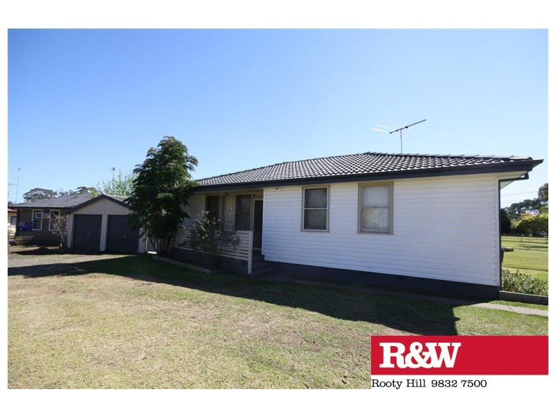 80  McMURDO AVENUE, Tregear NSW 2770