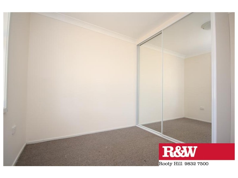 195 MAPLE ROAD, North St Marys NSW 2760