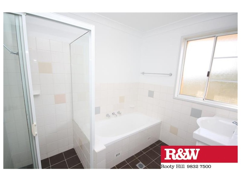 195 MAPLE ROAD, North St Marys NSW 2760