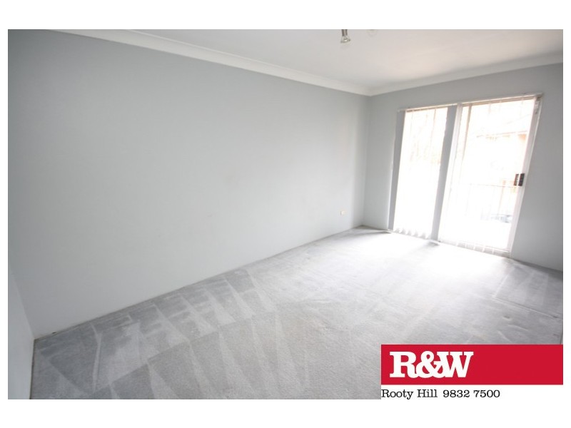 5/17  PAGES ROAD, St Marys NSW 2760