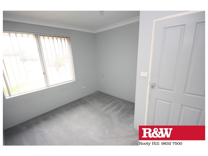 5/17  PAGES ROAD, St Marys NSW 2760