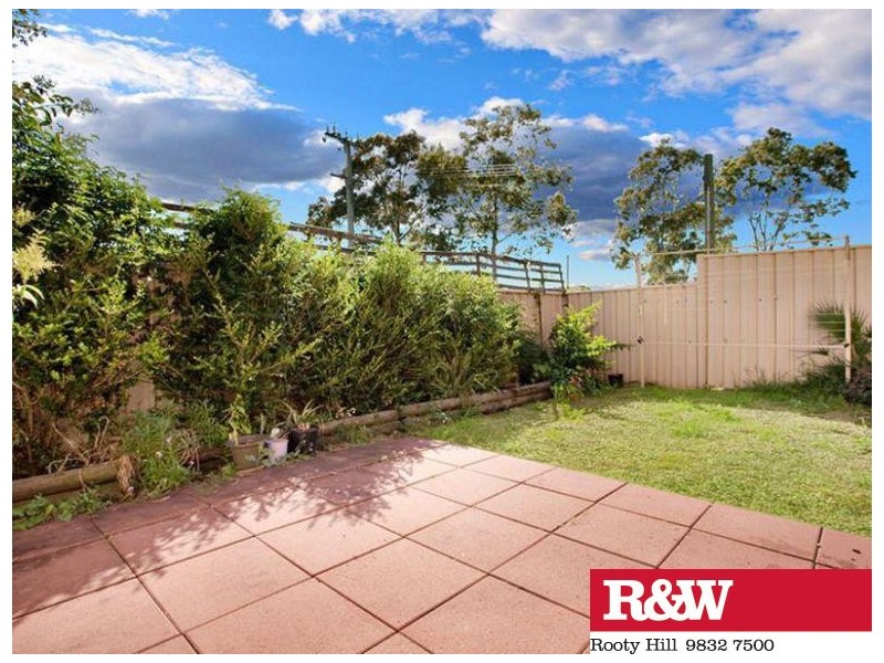 5/17  PAGES ROAD, St Marys NSW 2760