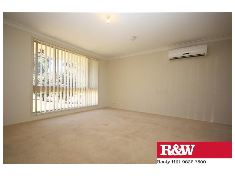 42 SIMMS ROAD, Oakhurst NSW 2761