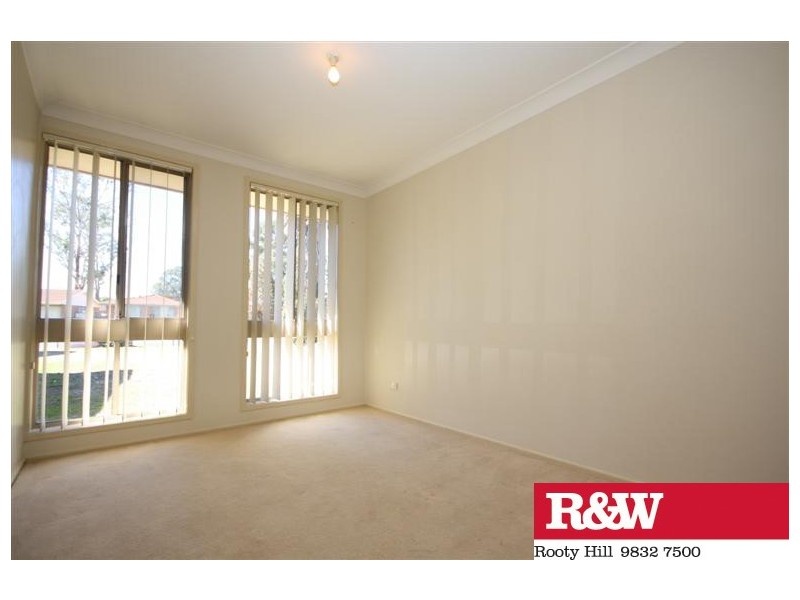 42 SIMMS ROAD, Oakhurst NSW 2761