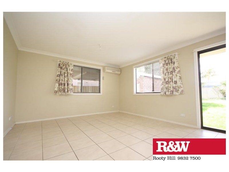 50 MAMRE ROAD, St Marys NSW 2760