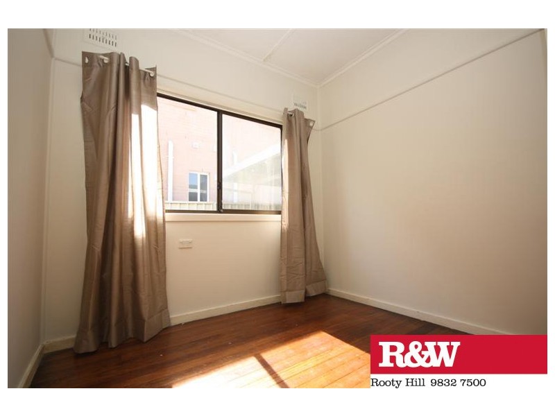 50 MAMRE ROAD, St Marys NSW 2760