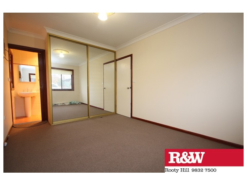 33 CHEVIOT STREET, Mount Druitt NSW 2770