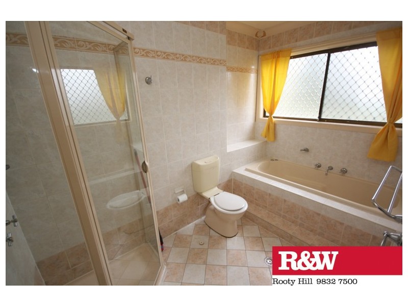 33 CHEVIOT STREET, Mount Druitt NSW 2770