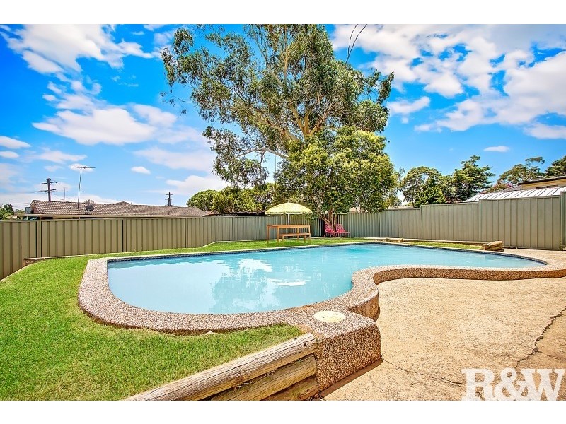 26 Mimika Avenue, Whalan NSW 2770