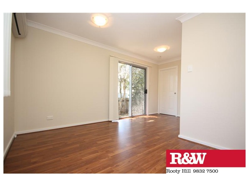 41A LINGAYEN AVENUE, Lethbridge Park NSW 2770