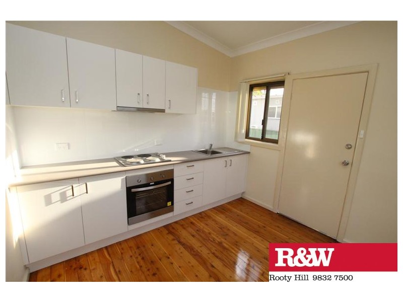 9 GRACE STREET, Kingswood NSW 2747