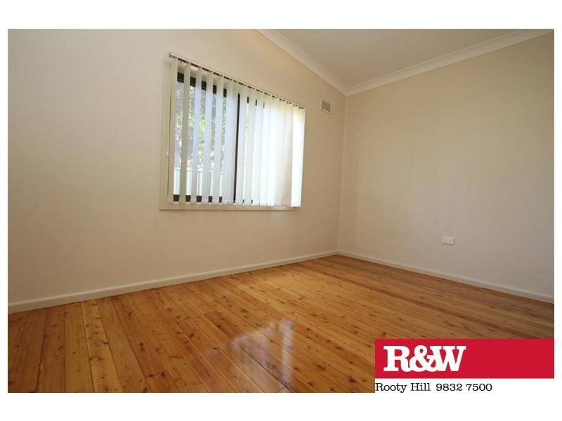 9 GRACE STREET, Kingswood NSW 2747