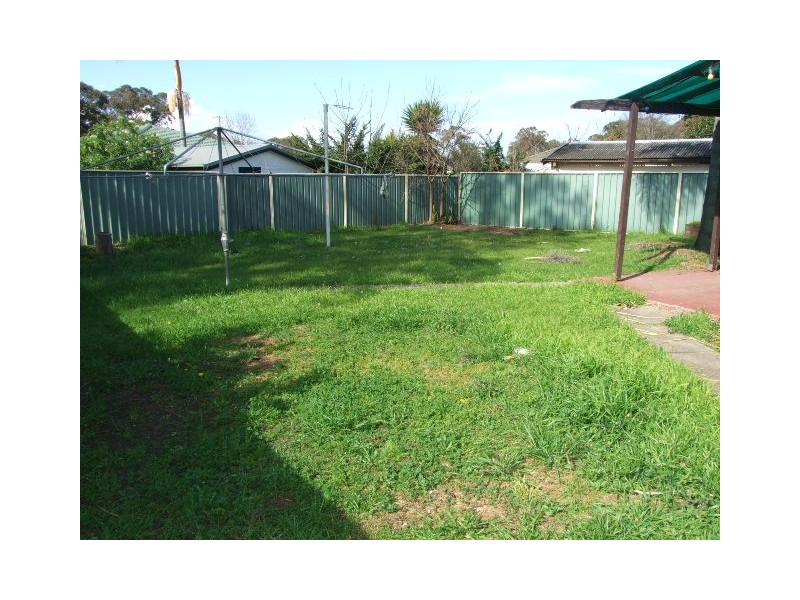 25 MINDANAO AVENUE, Lethbridge Park NSW 2770