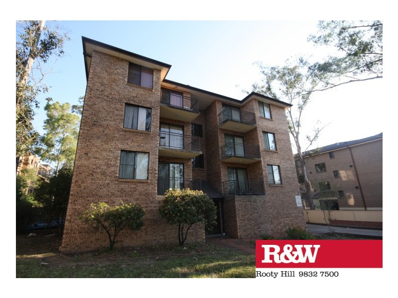 13/28 HYTHE STREET, Mount Druitt NSW 2770