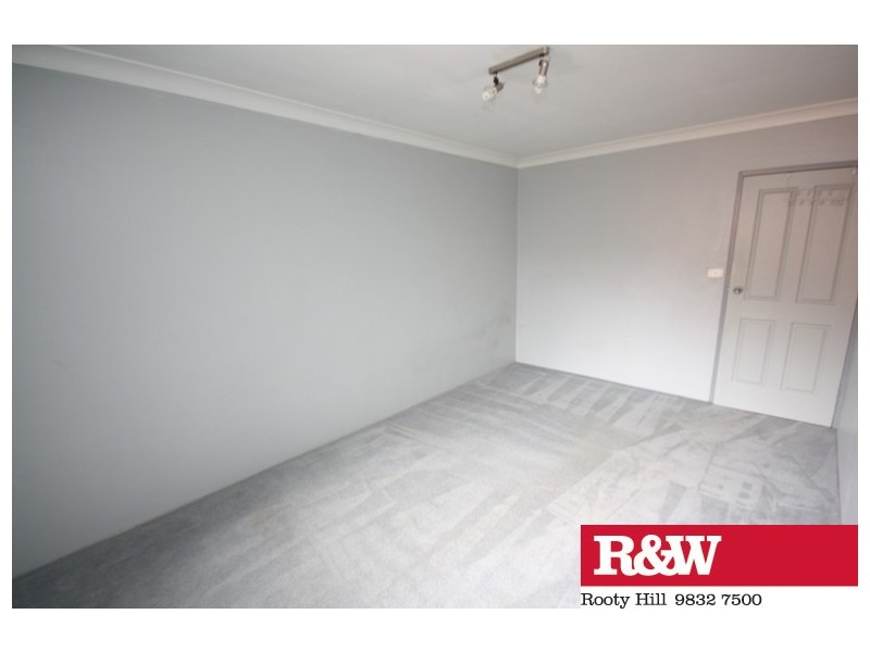 5/17 PAGES ROAD, St Marys NSW 2760