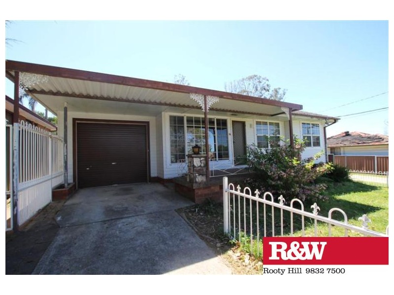67 BARLOW STREET, Cambridge Park NSW 2747