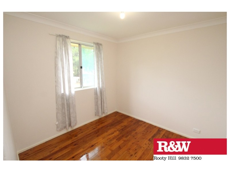2 TARUN PLACE, Dharruk NSW 2770