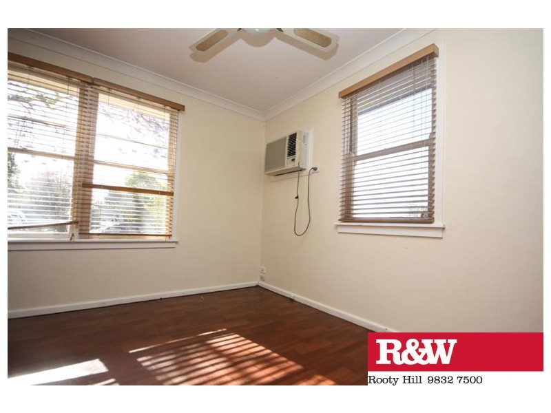 28  LEONARD STREET, Colyton NSW 2760