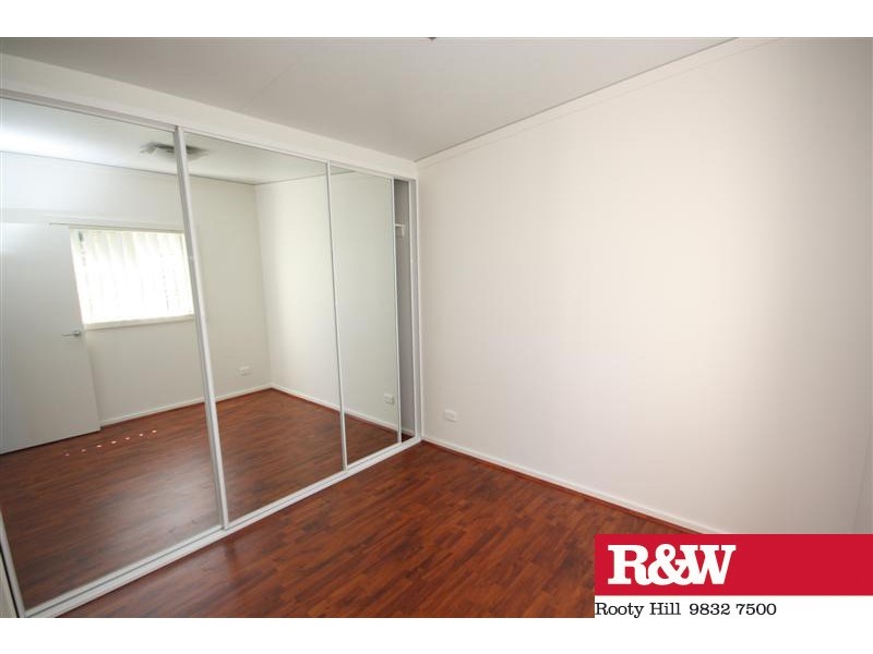 4A KAREELA AVENUE, Penrith NSW 2750