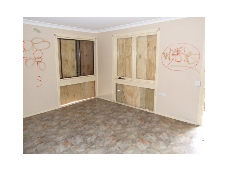 70 CHESTNUT CRESCENT, Bidwill NSW 2770