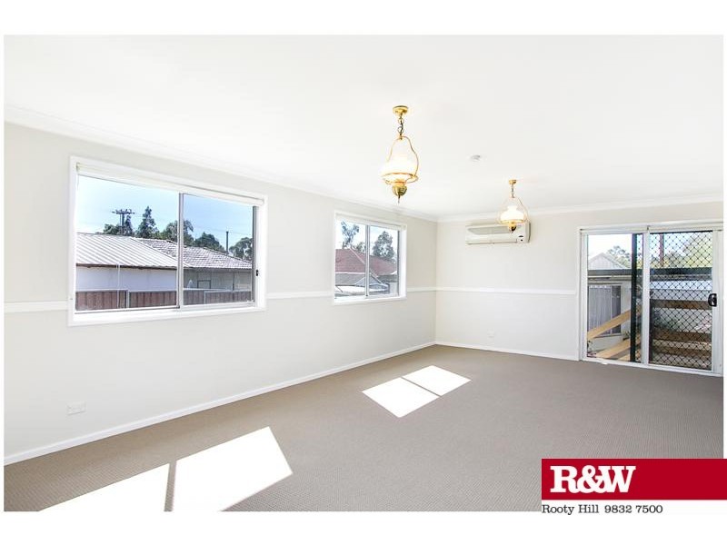 5 HELEN PLACE, Rooty Hill NSW 2766