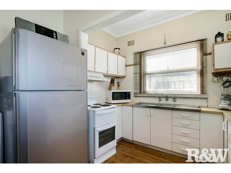 14 Constance Avenue, Oxley Park NSW 2760