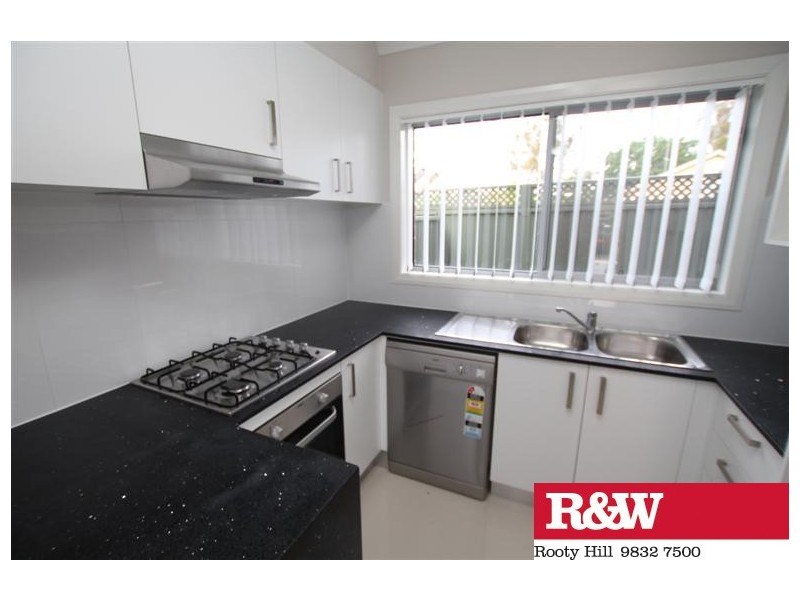 3/28-30 RAMONA STREET, Quakers Hill NSW 2763