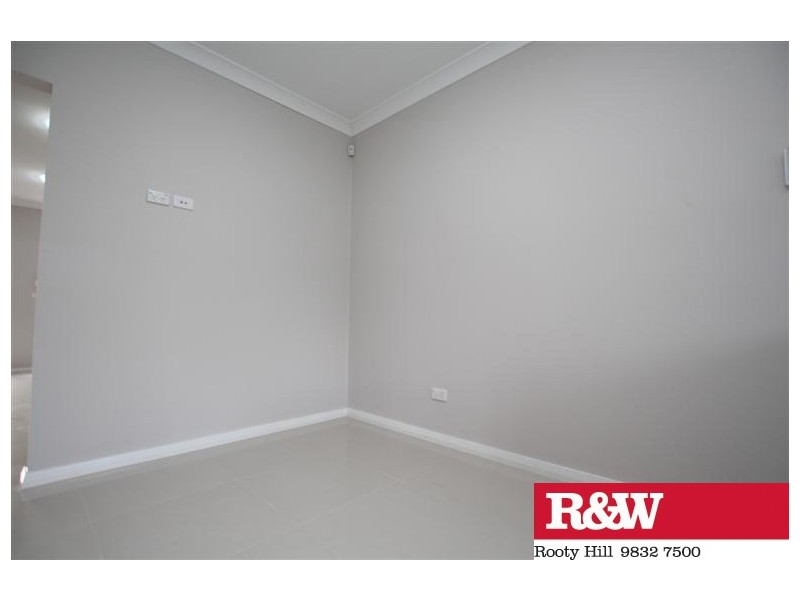 3/28-30 RAMONA STREET, Quakers Hill NSW 2763