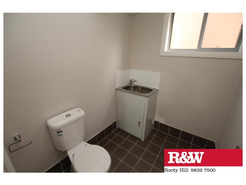 3/28-30 RAMONA STREET, Quakers Hill NSW 2763