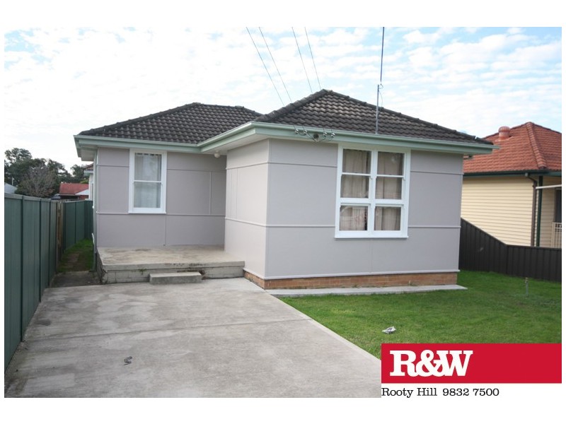 23 WARREGO STREET, St Marys NSW 2760