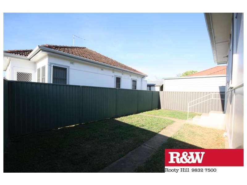 23 WARREGO STREET, St Marys NSW 2760