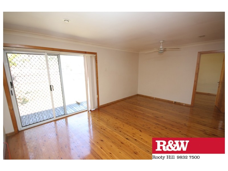 16 CATHERINE CRESCENT, Rooty Hill NSW 2766