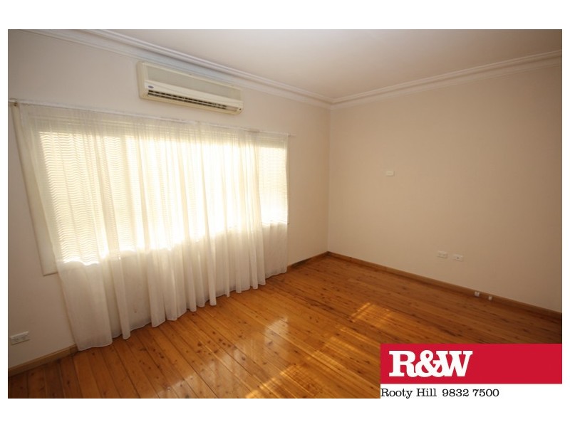 16 CATHERINE CRESCENT, Rooty Hill NSW 2766