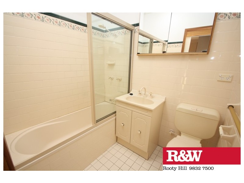 16 CATHERINE CRESCENT, Rooty Hill NSW 2766
