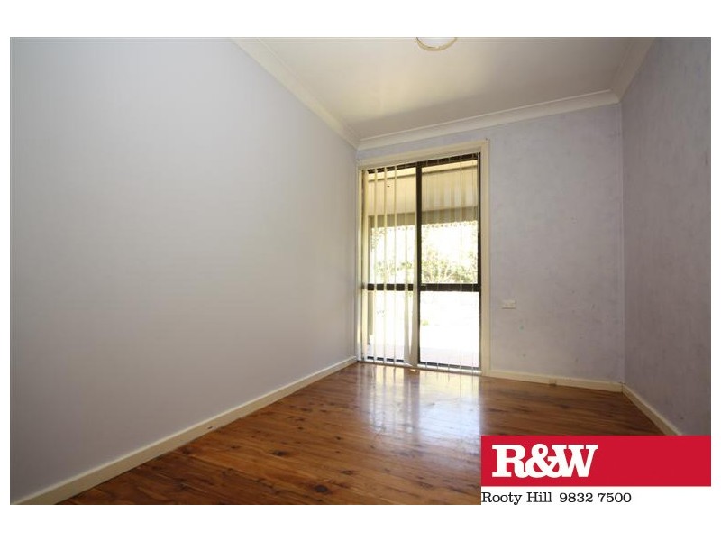 30 FITZGERALD CRESCENT, Blackett NSW 2770