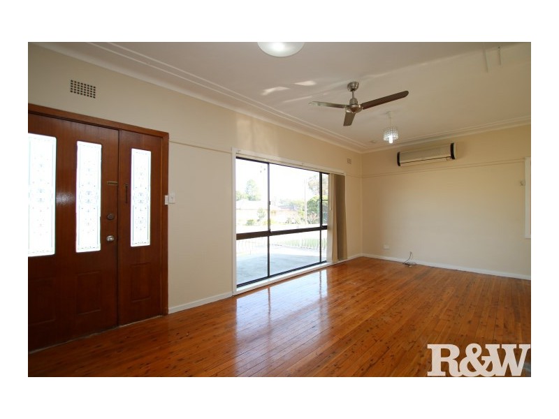 37 Wycombe Street, Doonside NSW 2767