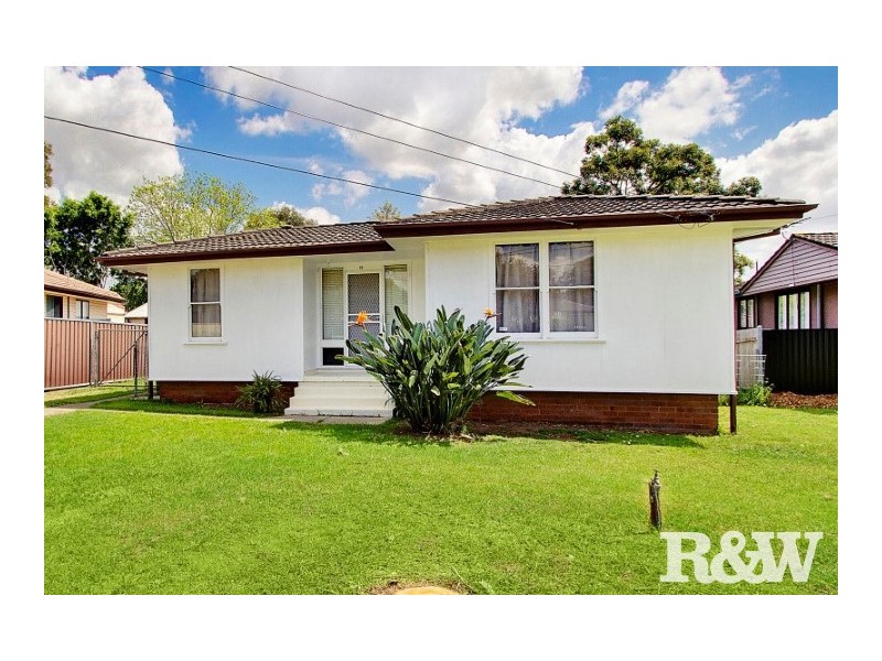 18 Richardson Crescent, Hebersham NSW 2770