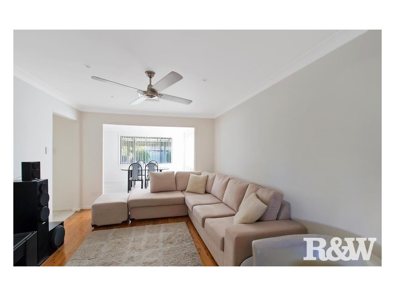 33 Drake Street, Jamisontown NSW 2750