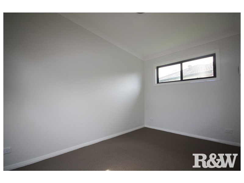 17A Forrester Road, Lethbridge Park NSW 2770