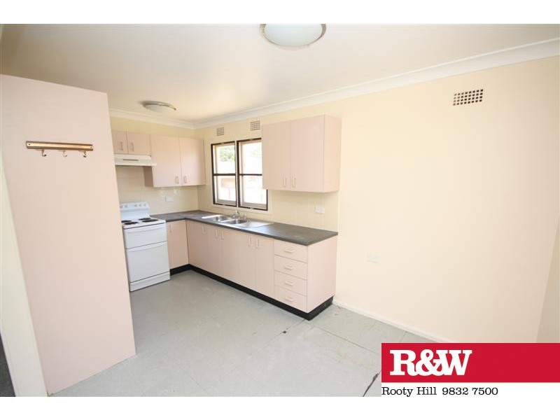 6 ANTILL PLACE, Blackett NSW 2770