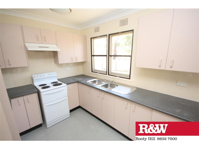 6 ANTILL PLACE, Blackett NSW 2770