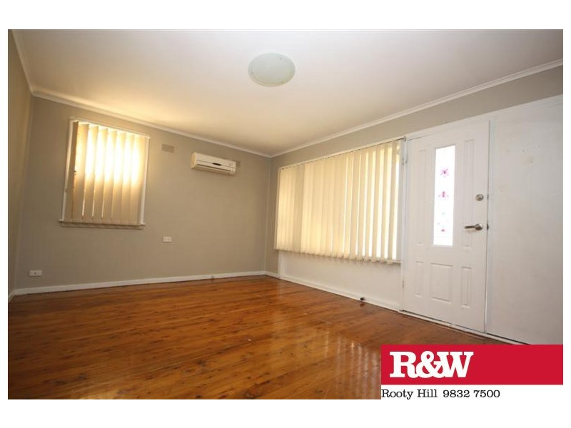 25 FERAMIN AVENUE, Whalan NSW 2770