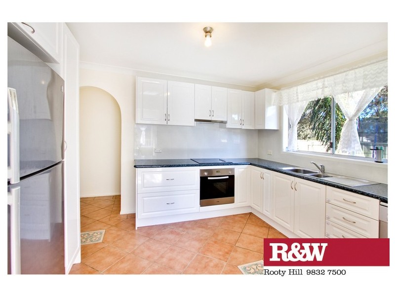 7 HUGHES STREET, Londonderry NSW 2753