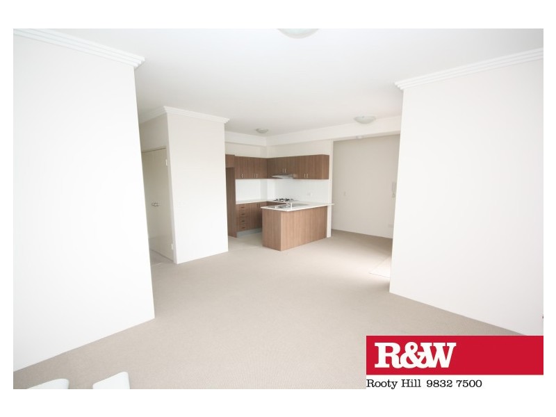 15/26-32 PRINCESS MARY STREET, St Marys NSW 2760