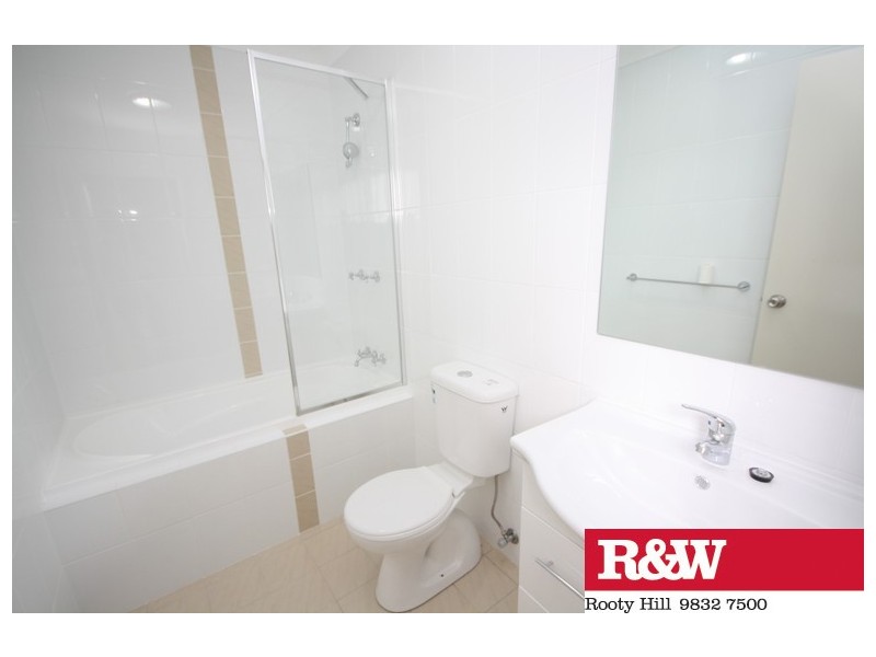 15/26-32 PRINCESS MARY STREET, St Marys NSW 2760