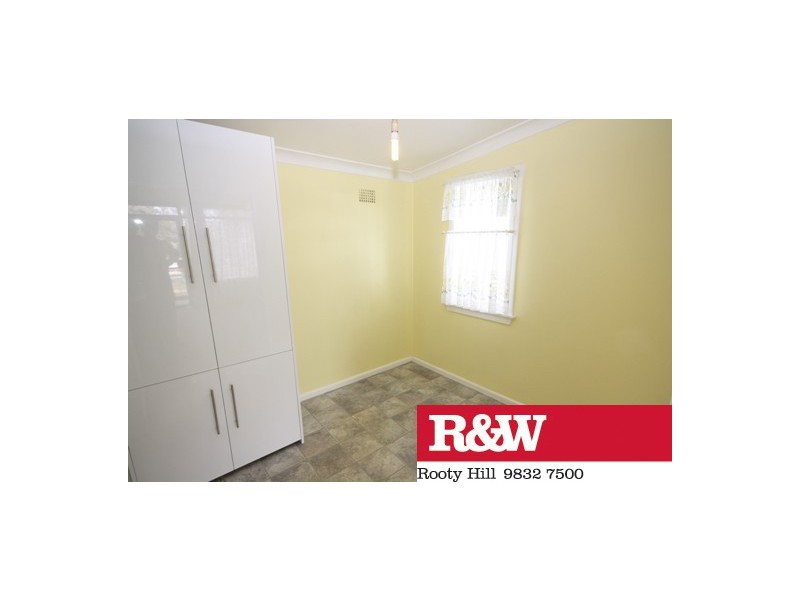 7 SOMOV PLACE, Tregear NSW 2770