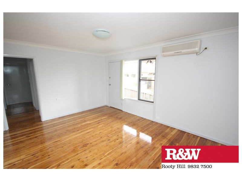 115 KAREELA AVENUE, Penrith NSW 2750