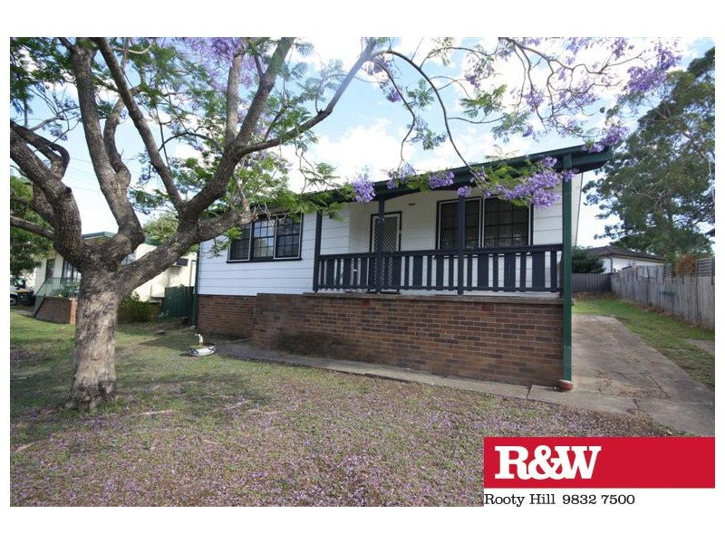 40 MAGGA DAN AVENUE, Tregear NSW 2770