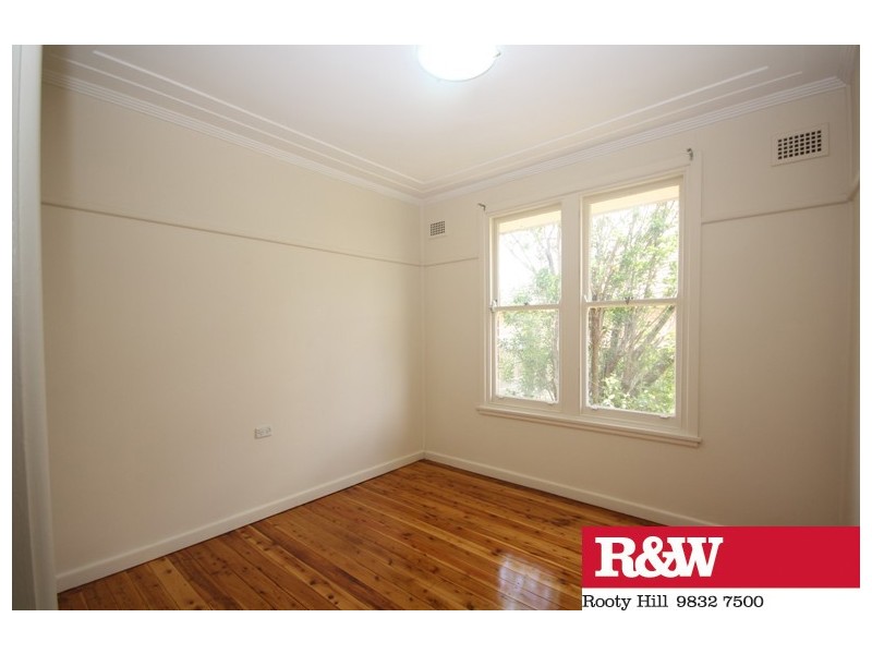 15 MONTROSE STREET, Quakers Hill NSW 2763